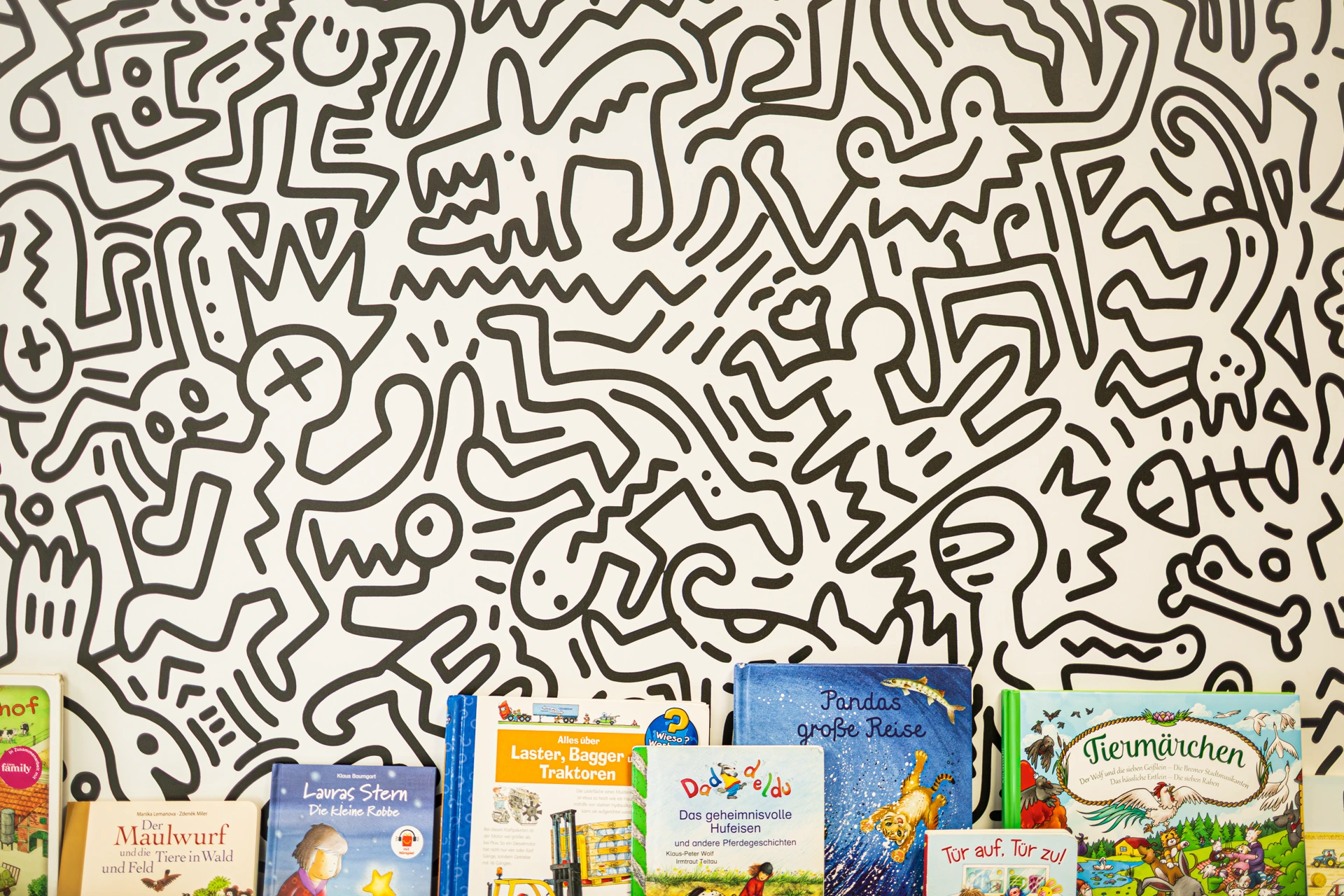 Wartezimmer der Kinderärzte Schaut und Stock in Neckarau Mannheim in der Salutem Praxisklinik